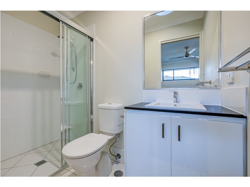 1/13 Seaford Street, Pimpama QLD 4209