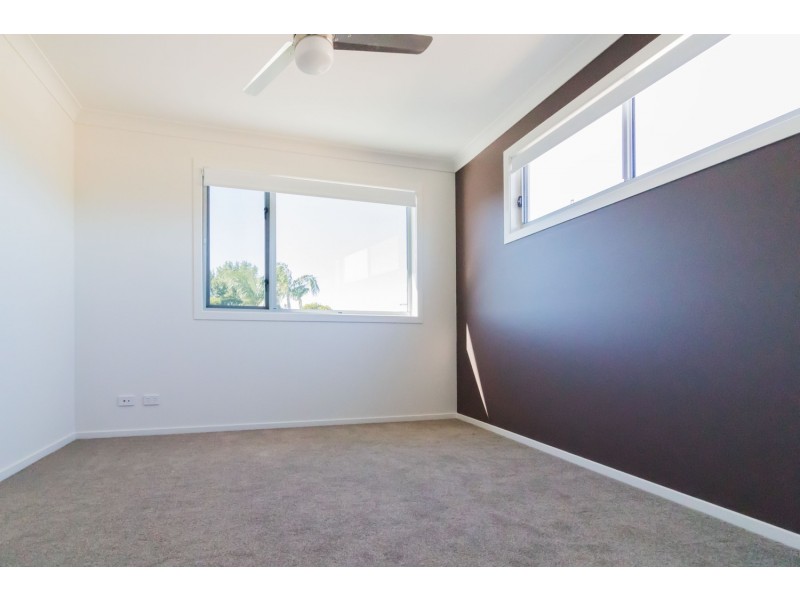 6/126 Eugaree Street, Southport QLD 4215