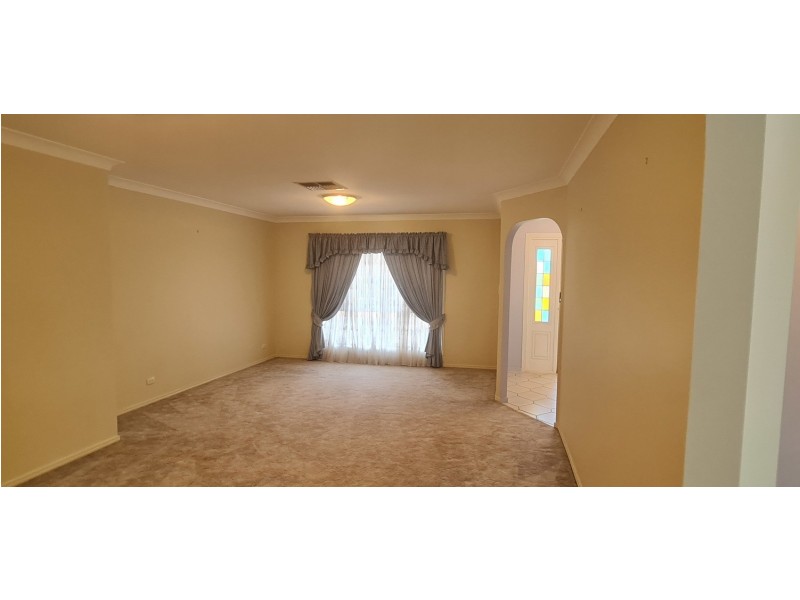 155 School Road, Logan Reserve QLD 4133