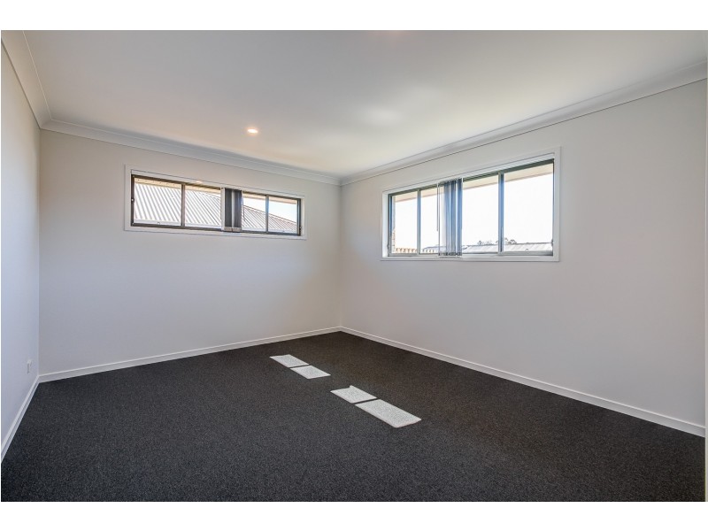 25 Barley Street, Park Ridge QLD 4125