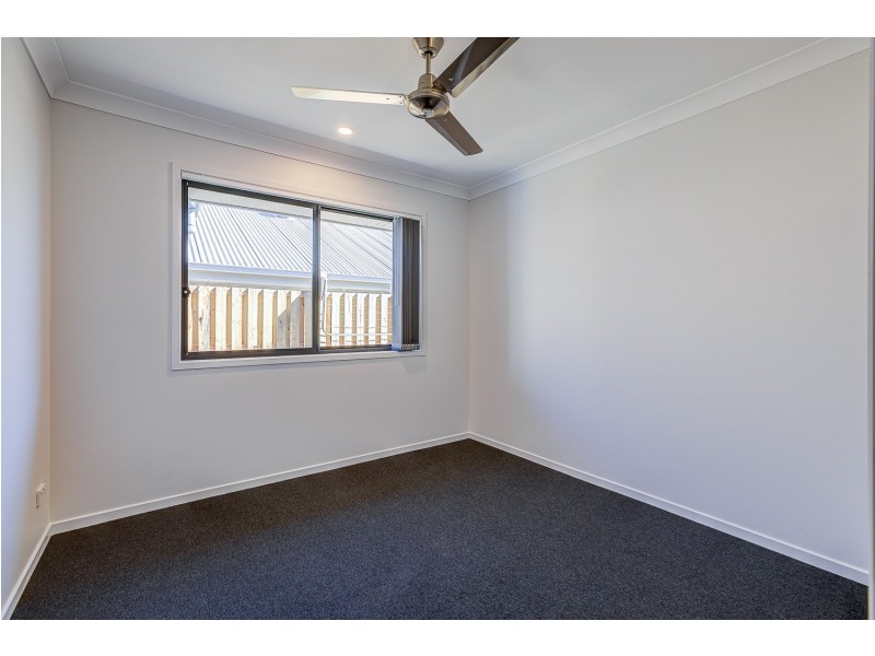 25 Barley Street, Park Ridge QLD 4125