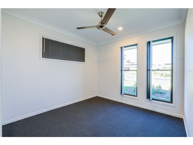 25 Barley Street, Park Ridge QLD 4125
