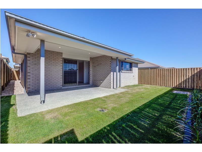 25 Barley Street, Park Ridge QLD 4125