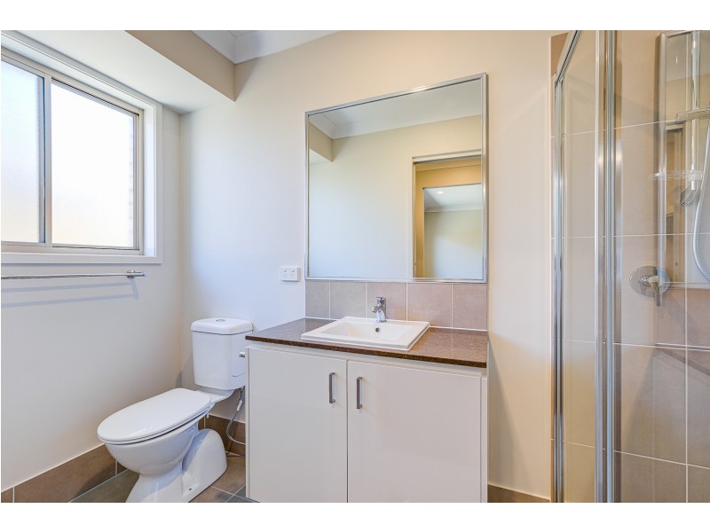 27 Barley Street, Park Ridge QLD 4125