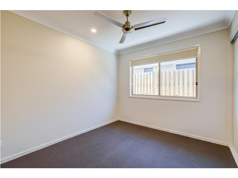 27 Barley Street, Park Ridge QLD 4125