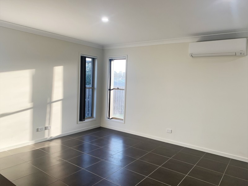 2 Steves Way, Coomera QLD 4209