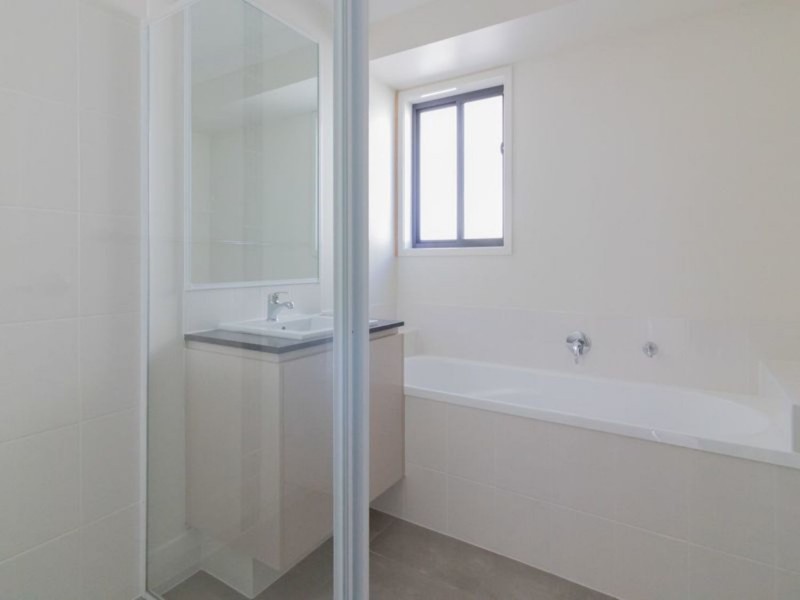 5 Leabrook Place, Pimpama QLD 4209