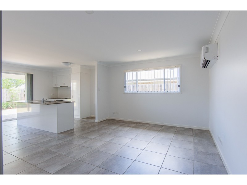 16 Percy Earl Crescent, Pimpama QLD 4209