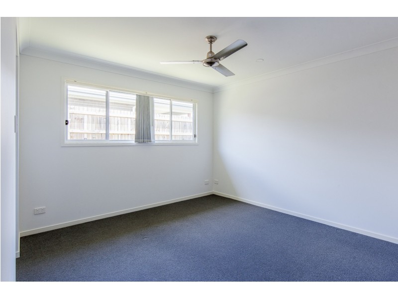 16 Percy Earl Crescent, Pimpama QLD 4209