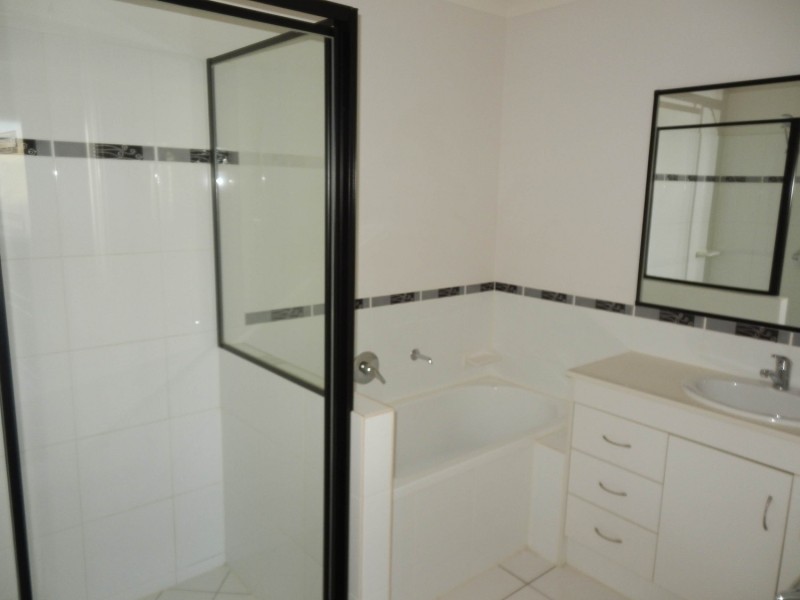 1/49 Jasmine Circuit, Ormeau QLD 4208