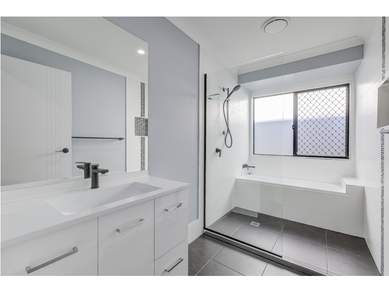 28 Brett Street, Pimpama QLD 4209