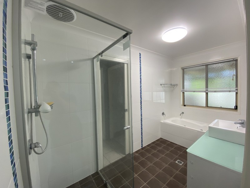 6 Swindon Place, Oxenford QLD 4210