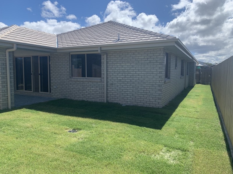 9 Flowers Drive, Coomera QLD 4209