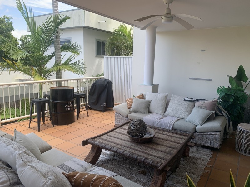 4/31 Chester Terrace, Southport QLD 4215