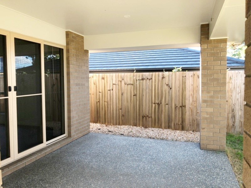 5 Milbrook Crescent, Pimpama QLD 4209