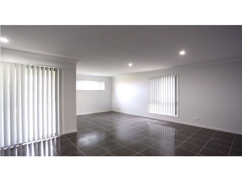 28 Brookfield Street, Pimpama QLD 4209