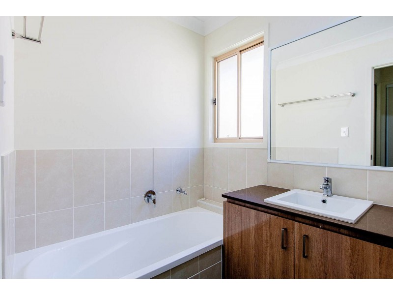 36 Clermont Street, Holmview QLD 4207