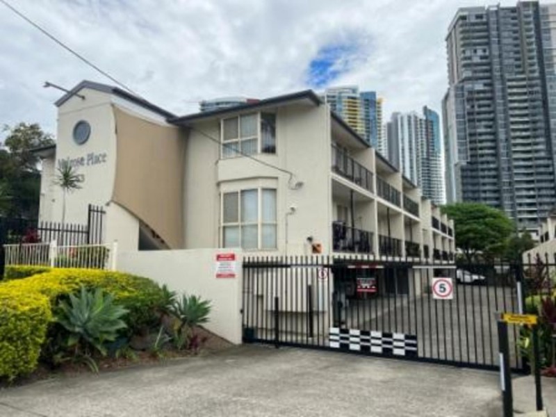 3/63 Queen Street, Southport QLD 4215