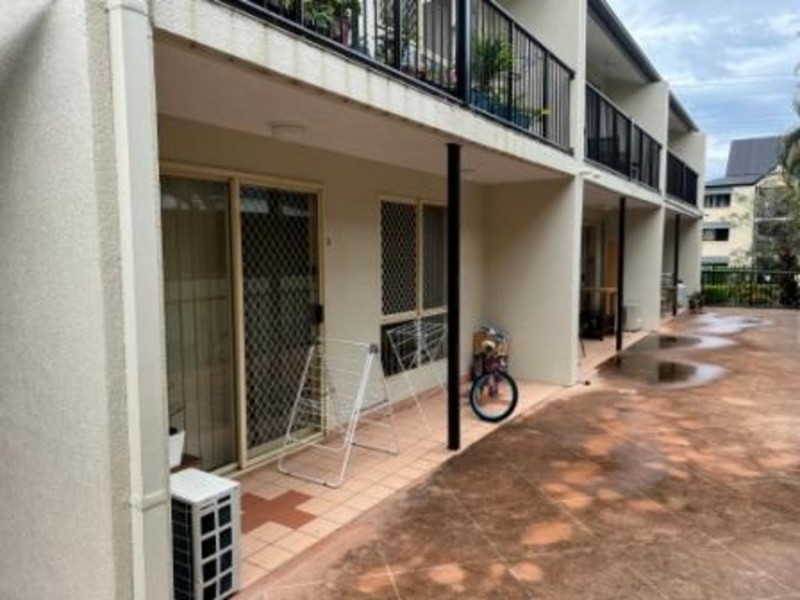 3/63 Queen Street, Southport QLD 4215