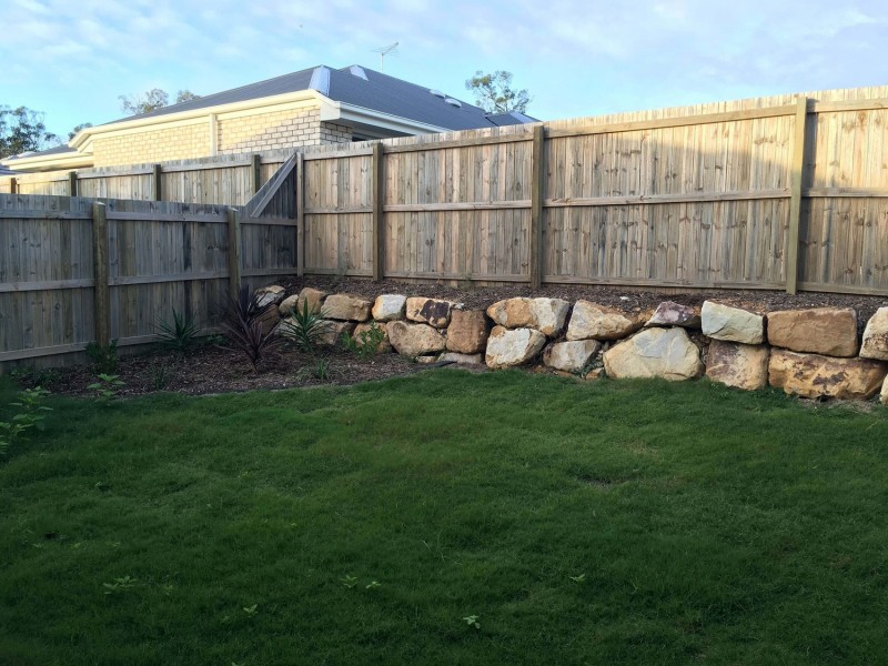 2/34 Garden Road, Coomera QLD 4209