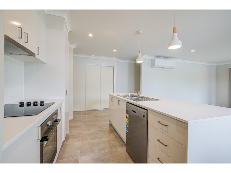 40 Innsbruck Way, Bahrs Scrub QLD 4207