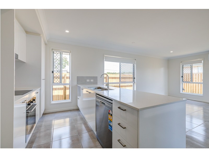 4 Almandin Street, Logan Reserve QLD 4133