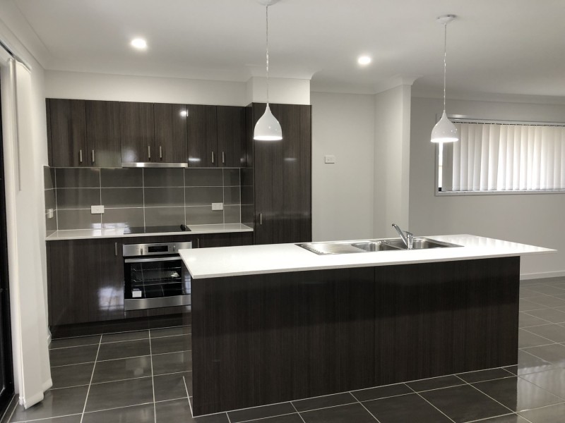 21 Coldstream Street, Pimpama QLD 4209