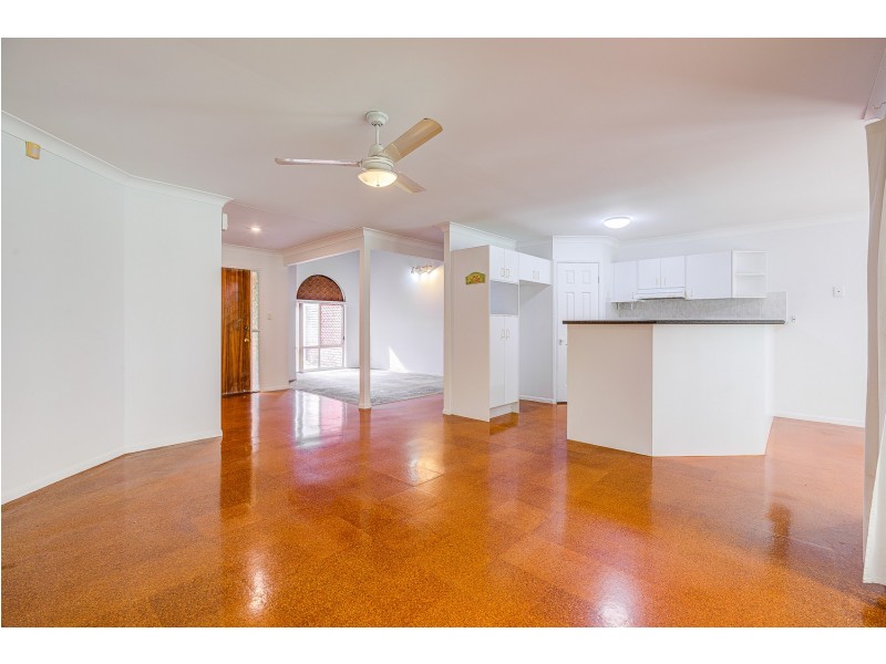 129 Henry Cotton Drive, Parkwood QLD 4214