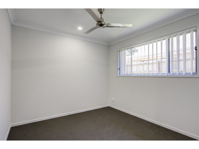 75  Fountain Street, Pimpama QLD 4209