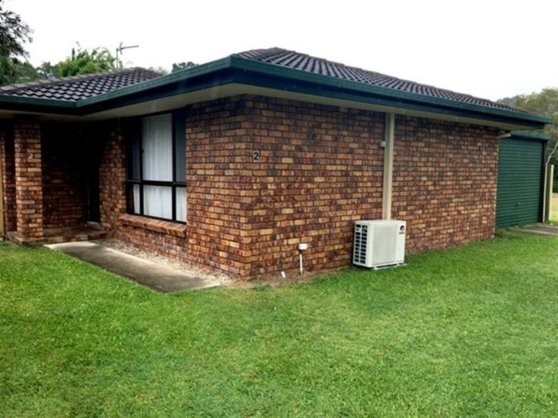 2/28 Gardiners Place, Southport QLD 4215