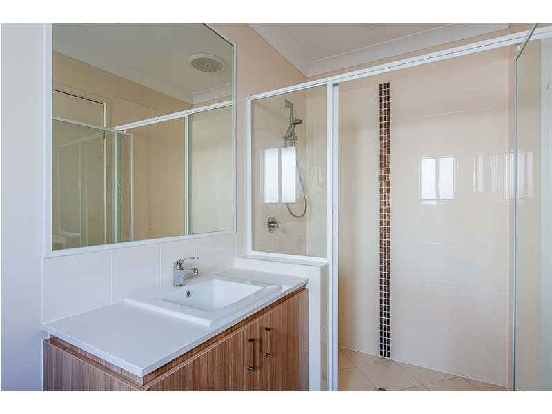 31 Clermont Street, Holmview QLD 4207