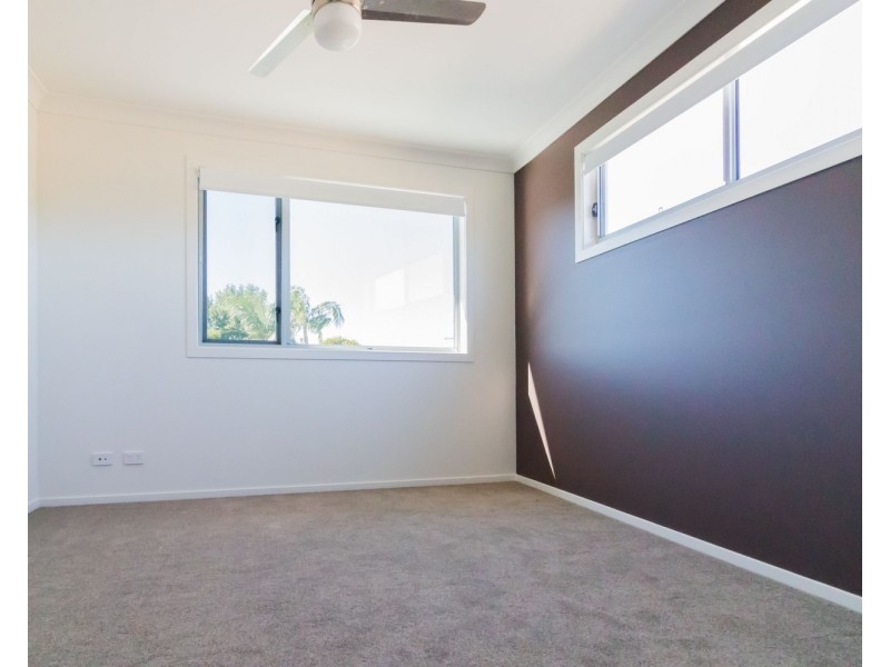 6/126 Eugaree Street, Southport QLD 4215