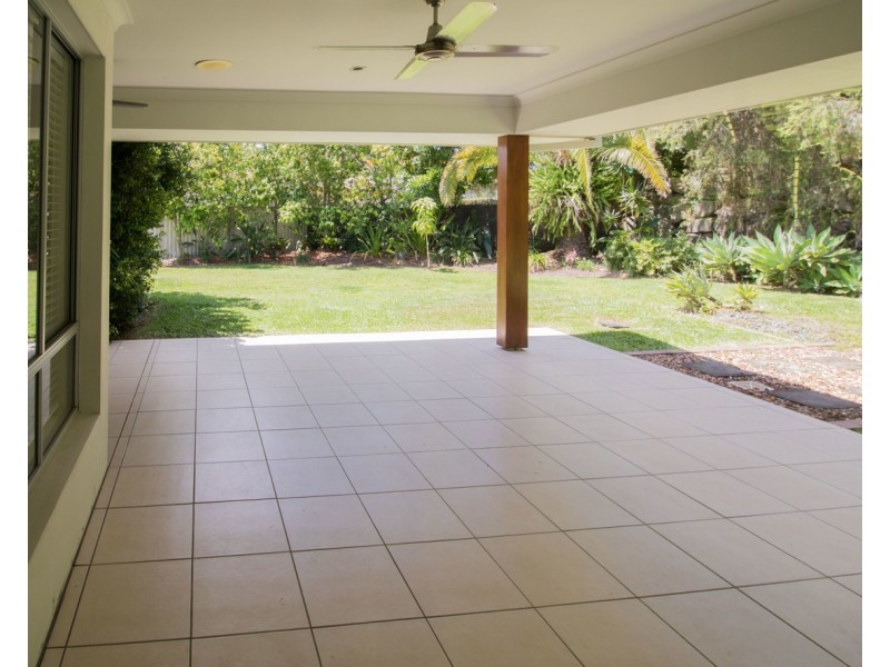 73 Coachwood Drive, Molendinar QLD 4214