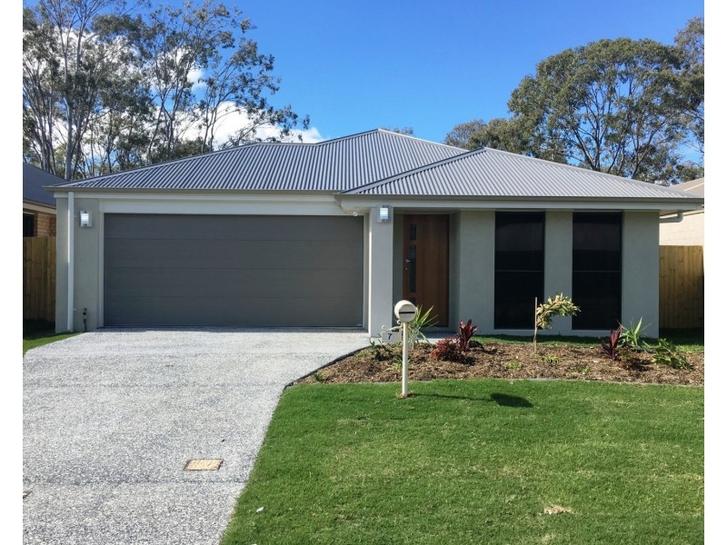 7 Sandalwood Street, Pimpama QLD 4209