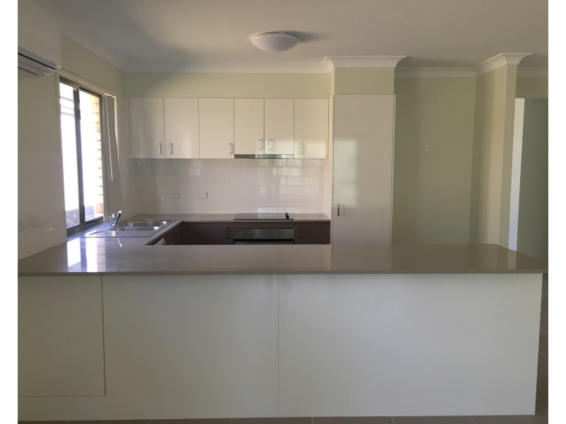 7 Sandalwood Street, Pimpama QLD 4209