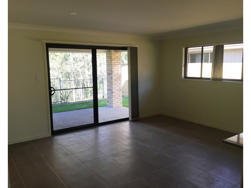 7 Sandalwood Street, Pimpama QLD 4209