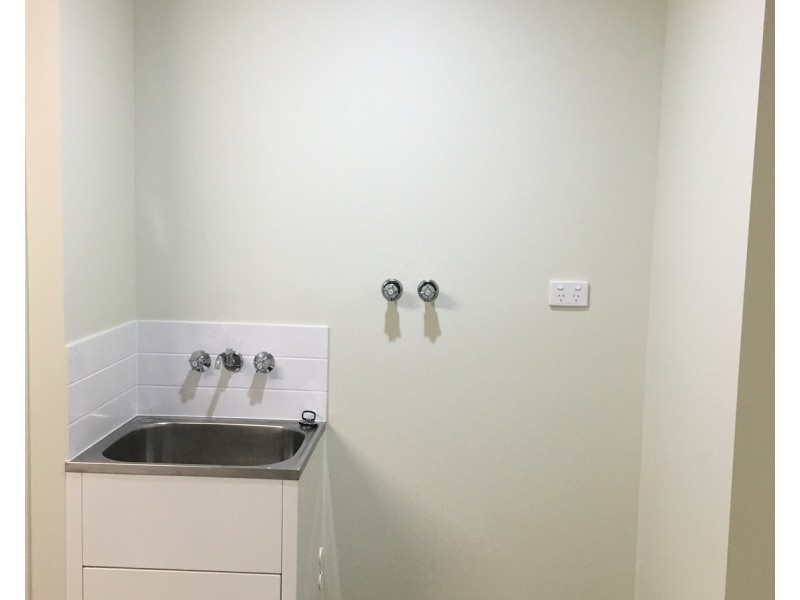 7 Sandalwood Street, Pimpama QLD 4209