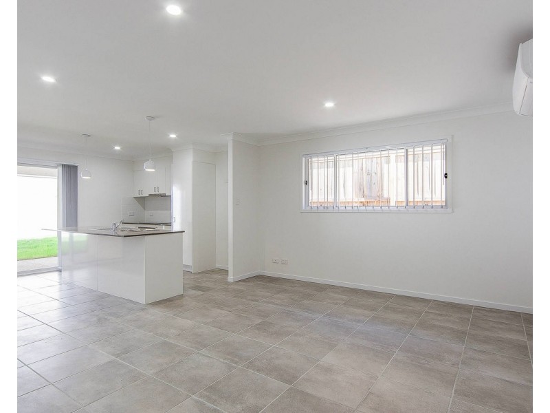 18 Clermont Street, Holmview QLD 4207