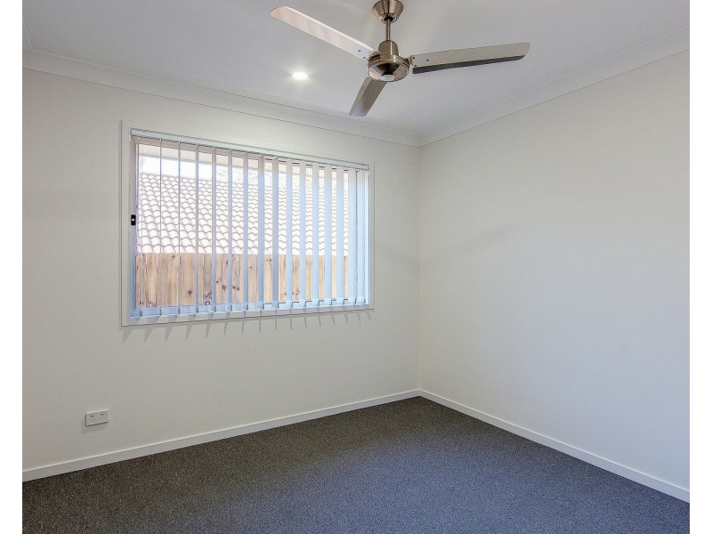 18 Clermont Street, Holmview QLD 4207