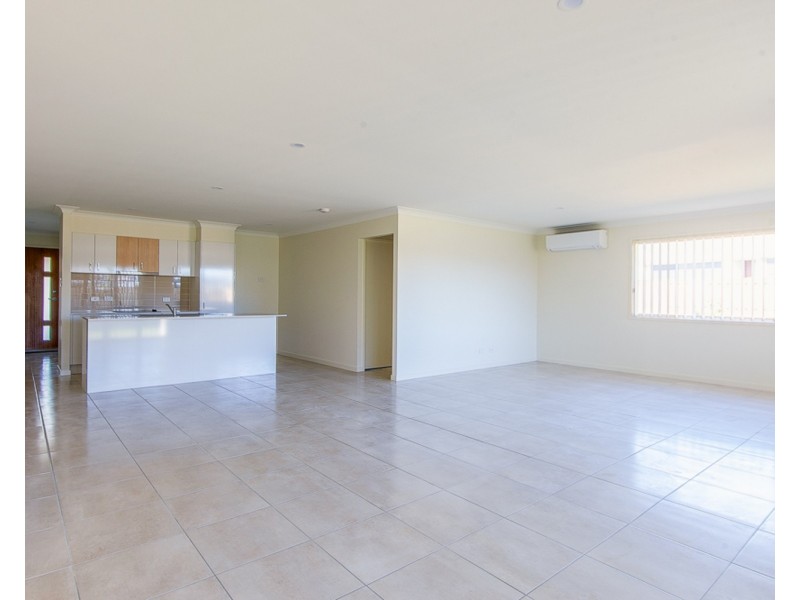 15 Chapman Street, Pimpama QLD 4209