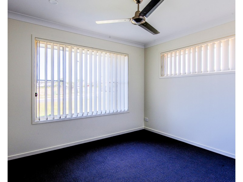 15 Chapman Street, Pimpama QLD 4209