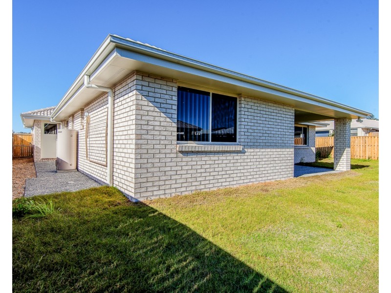15 Chapman Street, Pimpama QLD 4209