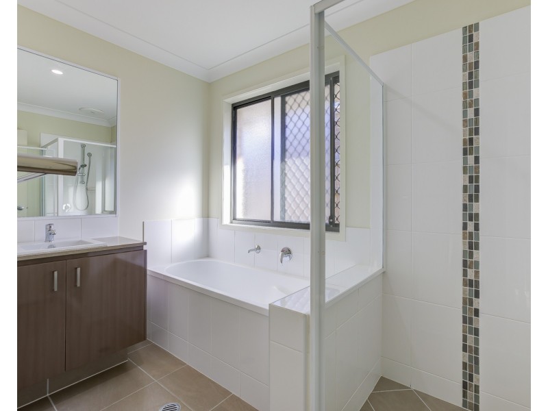 20 Greenwich Avenue, Pimpama QLD 4209