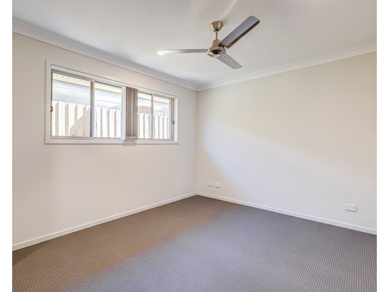 15 Angus Court, Park Ridge QLD 4125