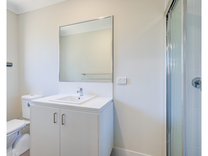 15 Angus Court, Park Ridge QLD 4125