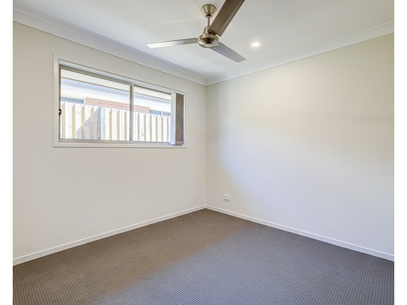 15 Angus Court, Park Ridge QLD 4125