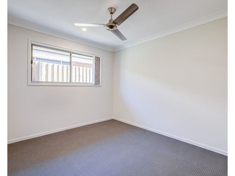 15 Angus Court, Park Ridge QLD 4125