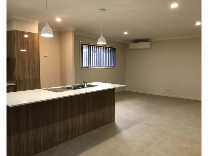 5 Bishampton Circuit, Logan Reserve QLD 4133