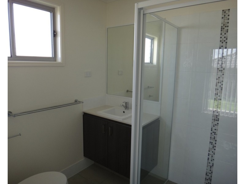 11 Hasemann Crescent, Upper Coomera QLD 4209