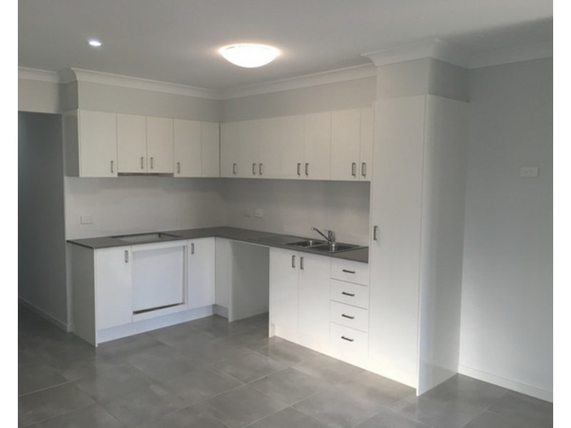 17 Hillsborough Place, Pimpama QLD 4209